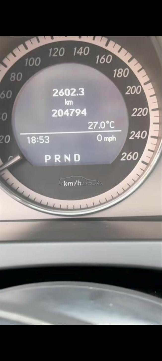 mercedes 220 model 2012did.2016