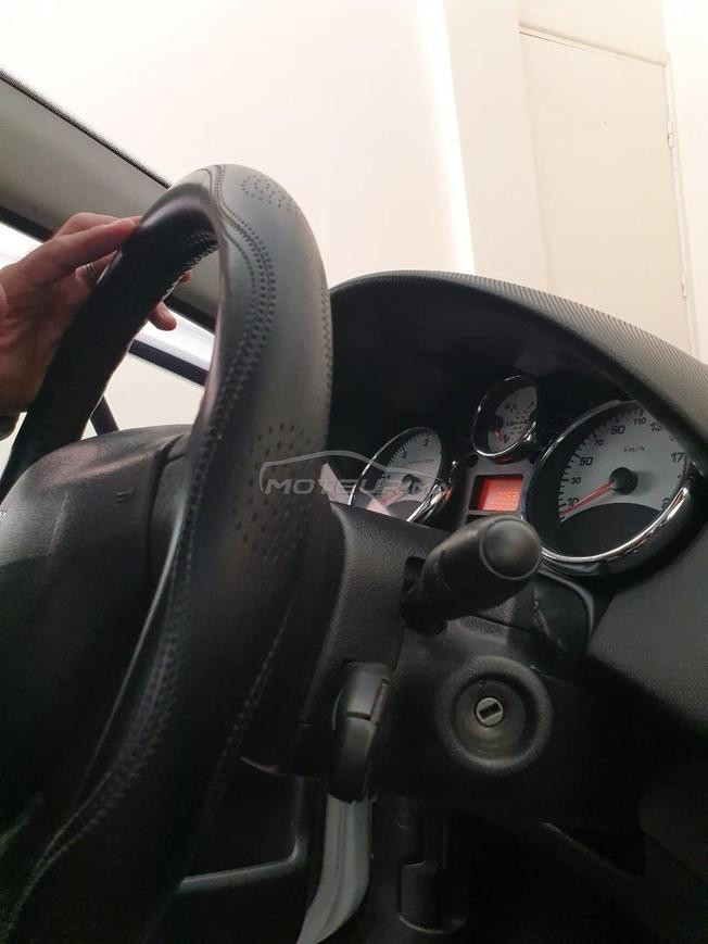 Peugeot 207 Diesel Manuelle 2010 à Khouribga