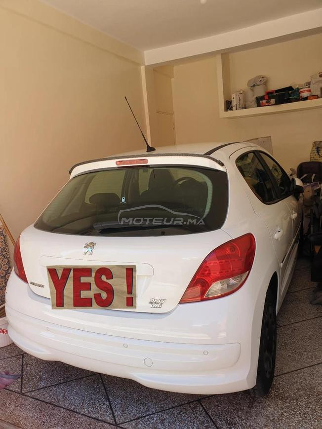 Peugeot 207 Diesel Manuelle 2010 à Khouribga