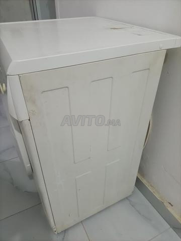 غسالة للبيع بحالة جيدة بسعر مناسب - 2