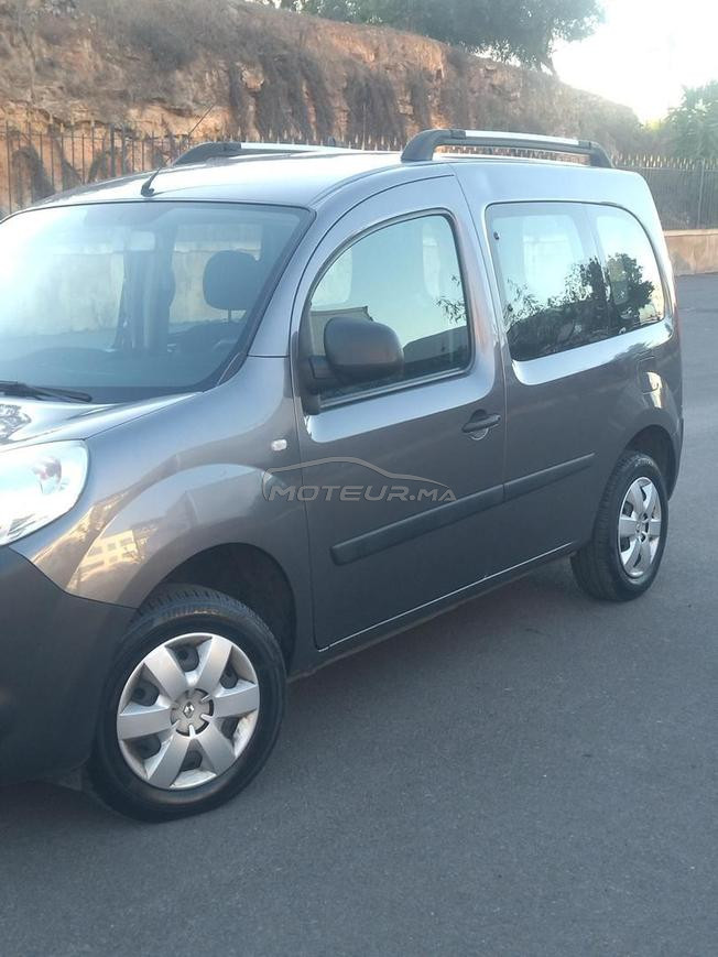 voiture Renault Kangoo 