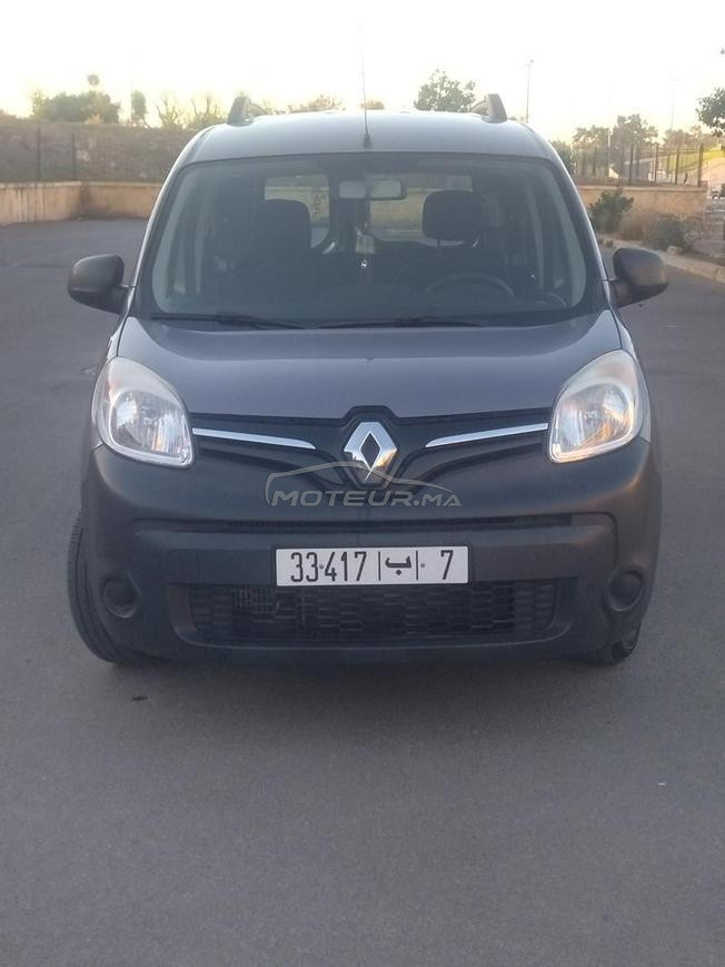 voiture Renault Kangoo 