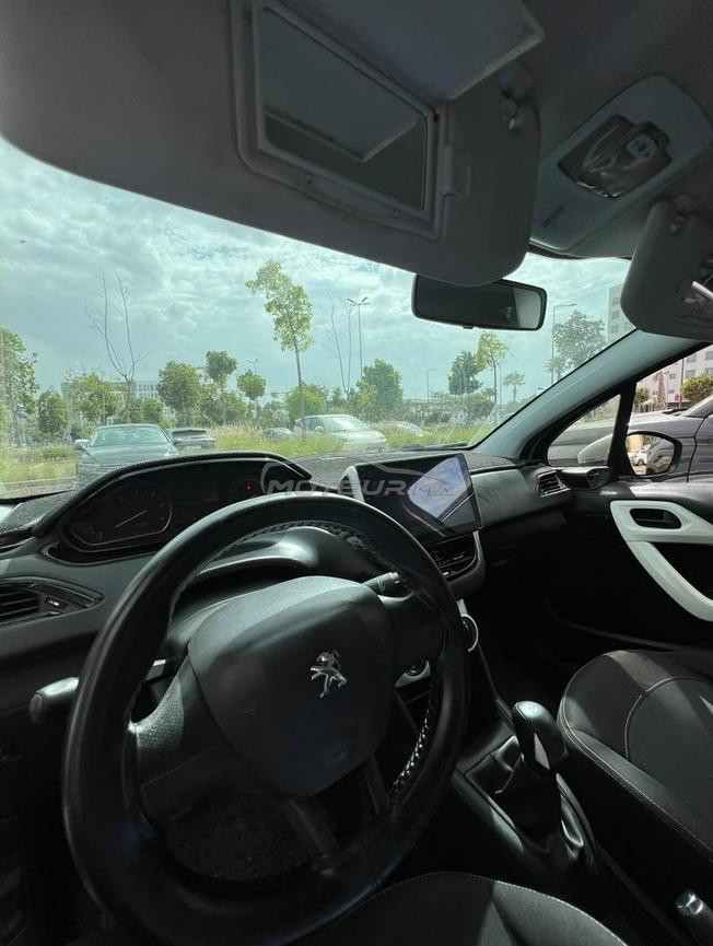 Peugeot 208 mod 2017 like casa carte grise 