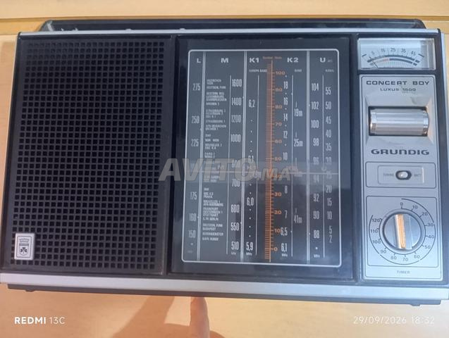 Radio universelle marque Grundig - 2