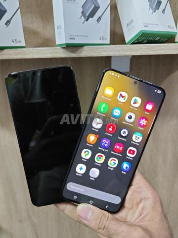 Samsung S22Plus 5G 256Go 8Ram Officiel - 2