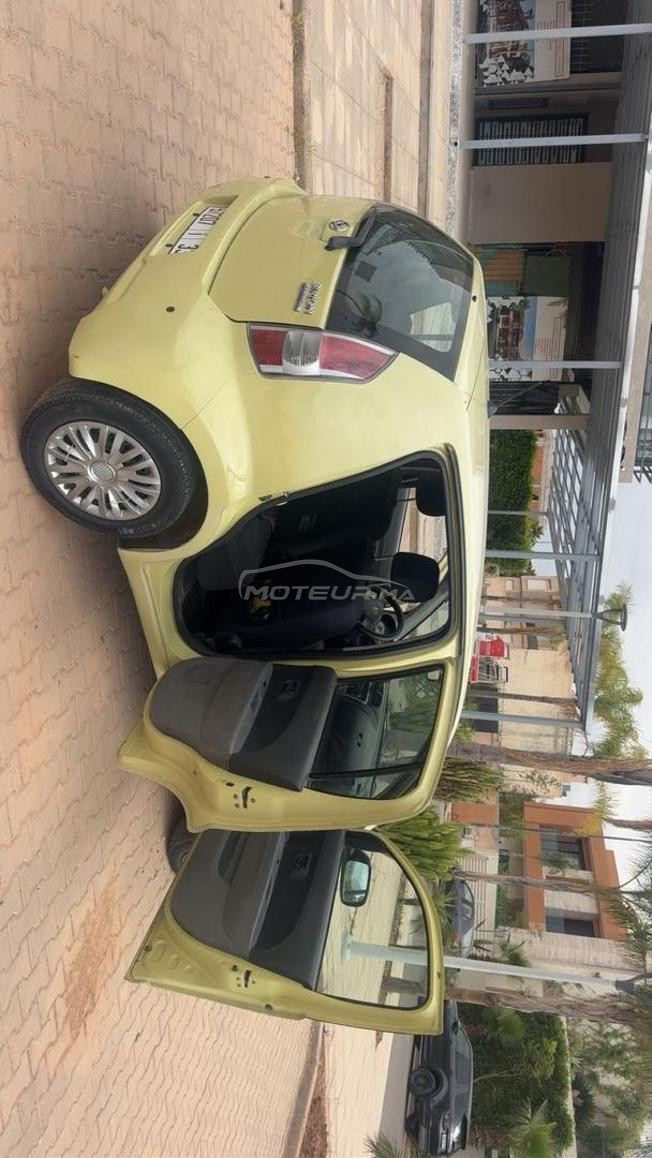 Daihatsu YRV Essence Manuelle 2010 à Marrakech
