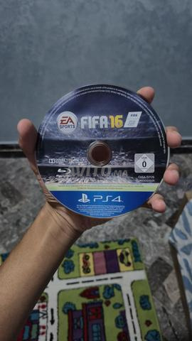 jeux PS4 FIFA 16 - 2