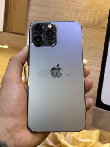 iPhone 13 Pro Max - 256 Go - Bon état - 2