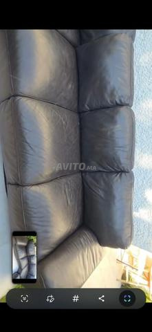 Salon en cuir foncé – Bon prix - 2