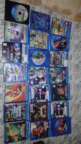 PS4 Slim 500Go avec jeux - 2