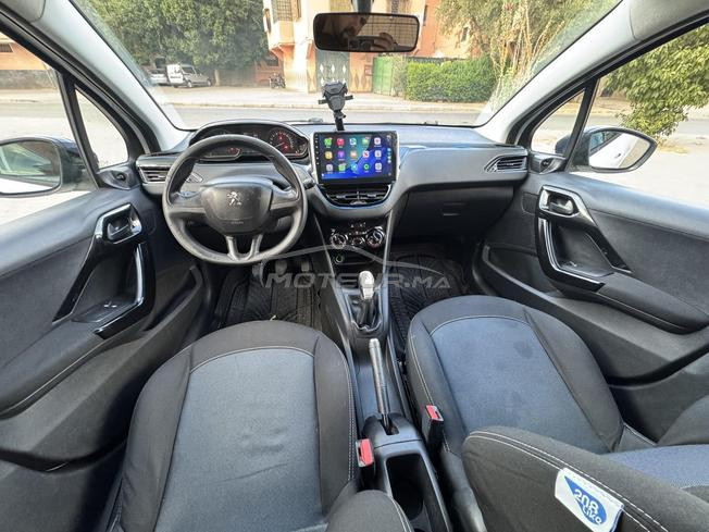  Peugeot 208 2016