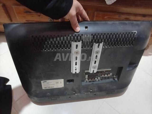 Téléviseur Samsung en bon état - 2