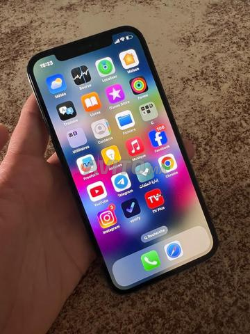 iPhone 12 Pro 128GB neuf 10/10 tout est original - 2