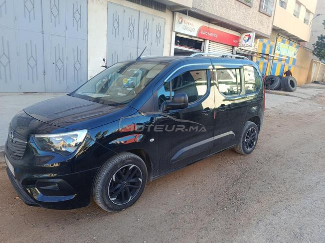 Opel Combo Diesel Manuelle 2021 à Oujda