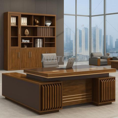 Bureau de bureau moderne pour entreprise - 2