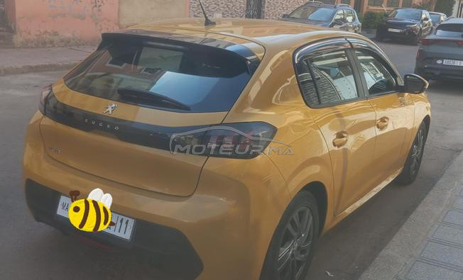 208 très Bon Etat tt opts 
