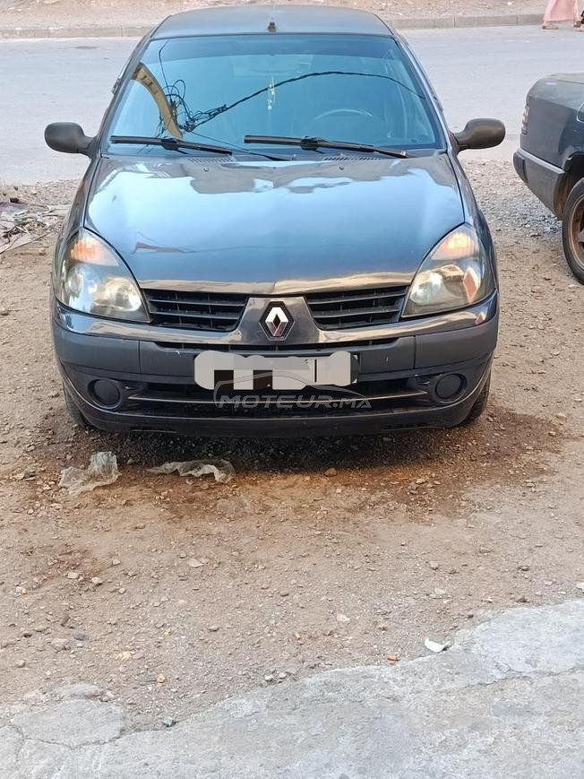 clio 2 classique essence 