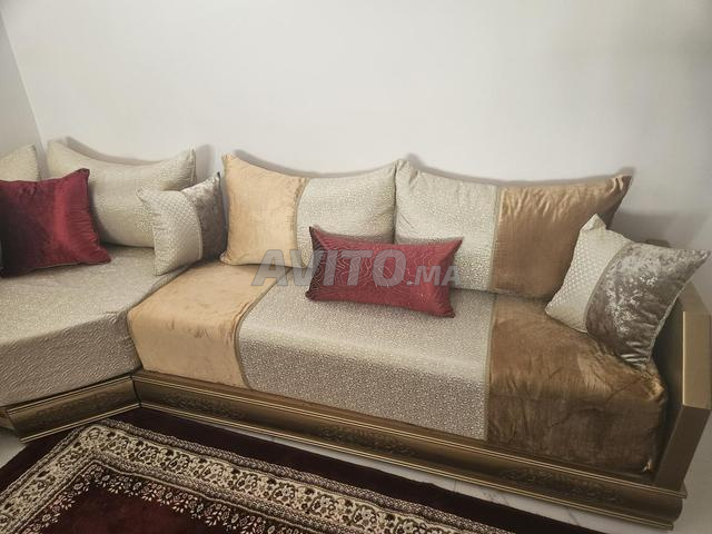 صالون مغربي جميل جداً للبيع بحالة شبه جديدة - 2