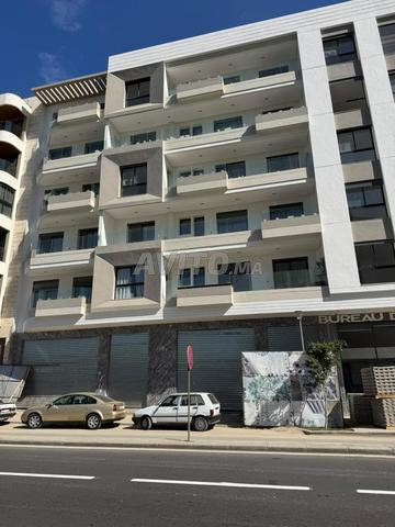 Magasin commercial à la vente sur boulevard OCP