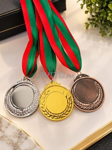 Médailles Or, Argent et Bronze avec Ruban - 2
