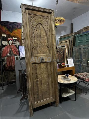 Porte Simple Bois Massif Sculpté Main Sur Mesure