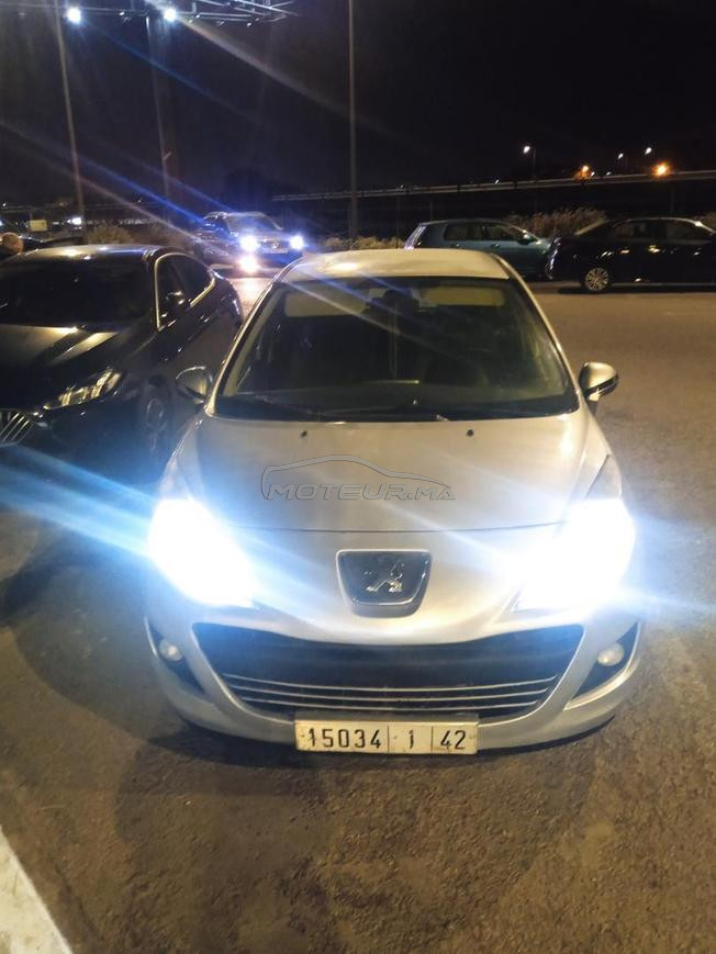 Peugeot 207 Diesel Manuelle 2011 à Rabat