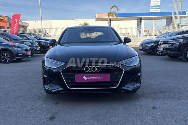Audi A4 Diesel Automatique 2021 à Témara - 2