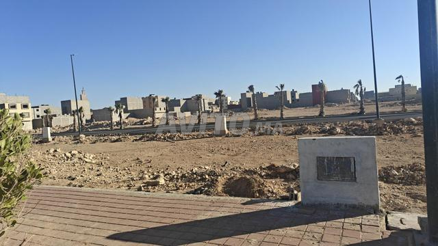 Terrain commercial à Mbroka, rue Es-Smara - 2