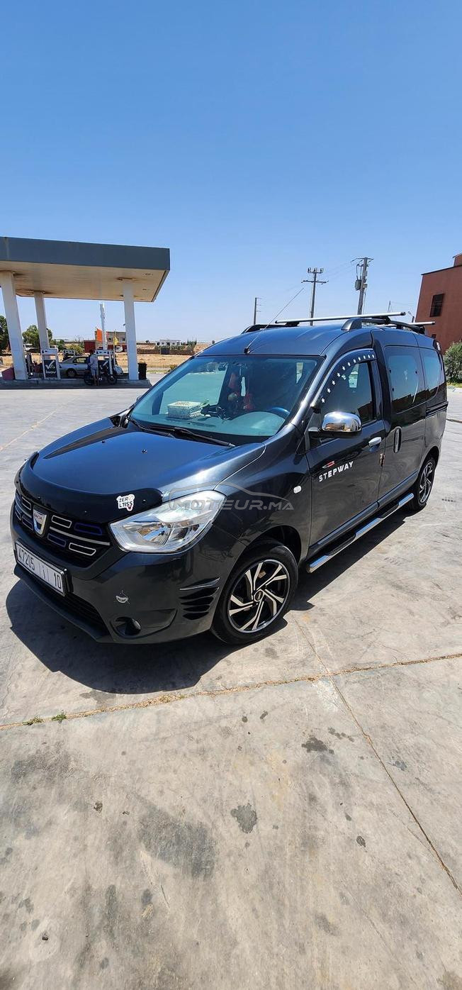 dacia dekker