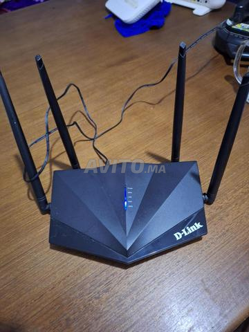 Répéteur Wi-Fi sans fil de Dlink - 2