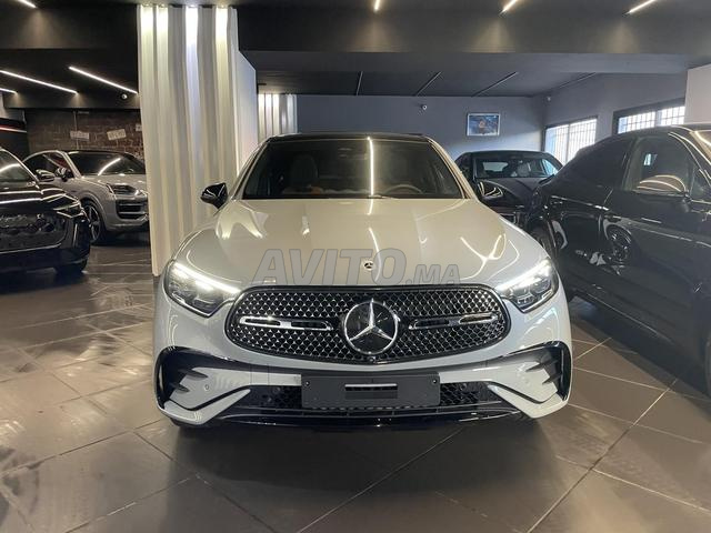 MERCEDES GLC 300d - 2