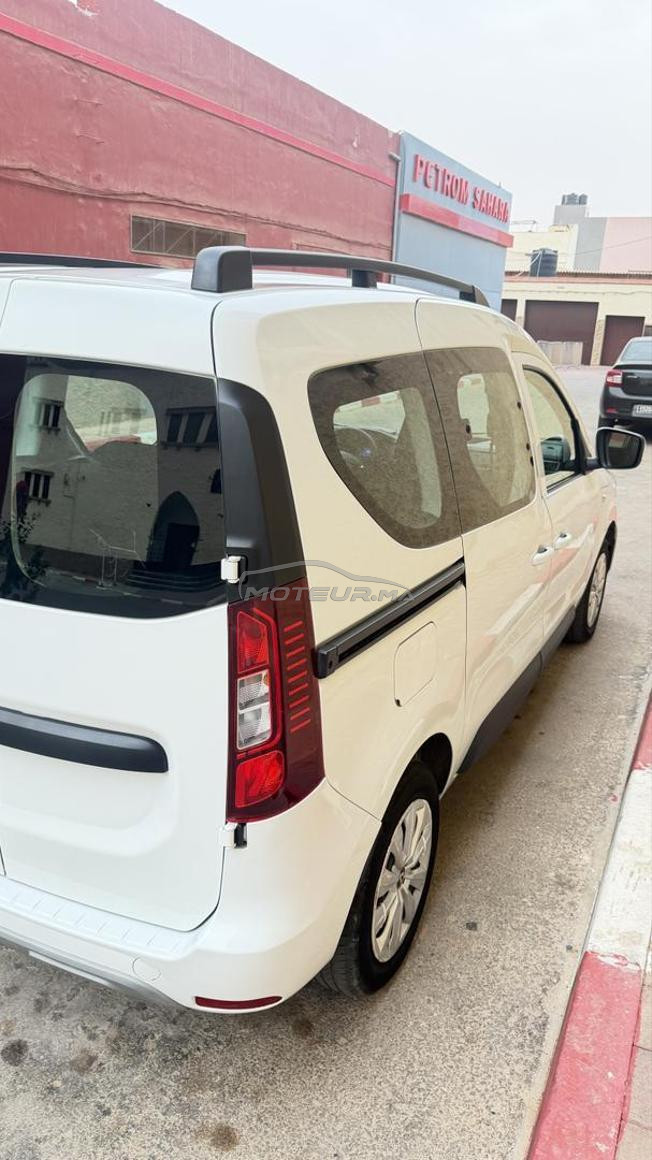 Renault Express Diesel Manuelle 2022 à Laâyoune