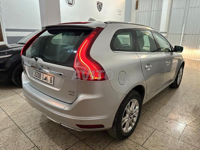 VOLVO XC60 MODÈLE 2014