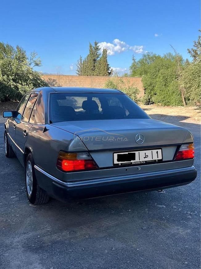 Mercedes-Benz 250 d