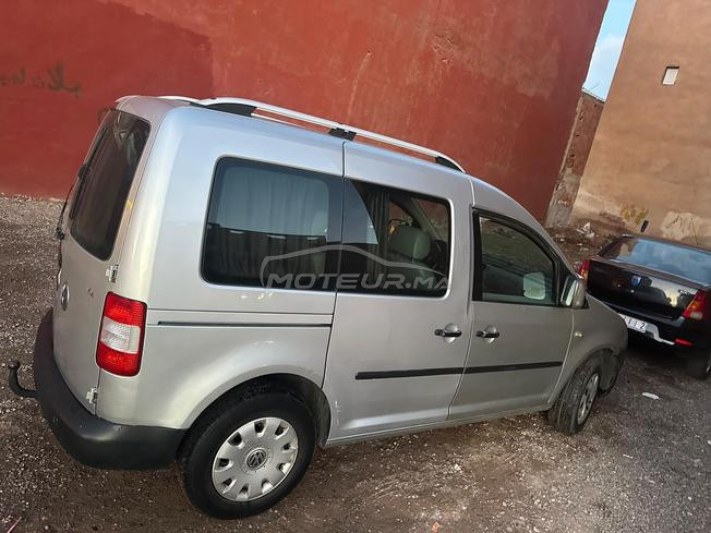 VW Caddy en très bon état 