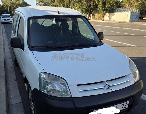 Avendre berlingot Citroën modèle 2011 - 2