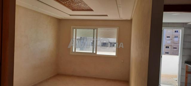 شقة جميلة بالمركز قرب المحطة السككية