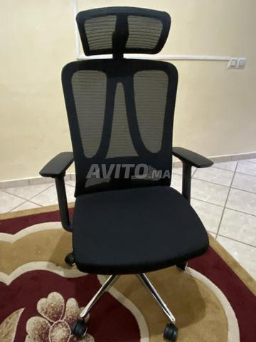Bureau chêne clair & Fauteuil ergonomique - 2