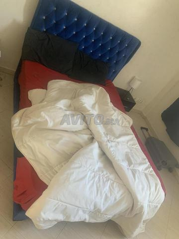 Réfrigérateur, canapé et lit à vendre - 2