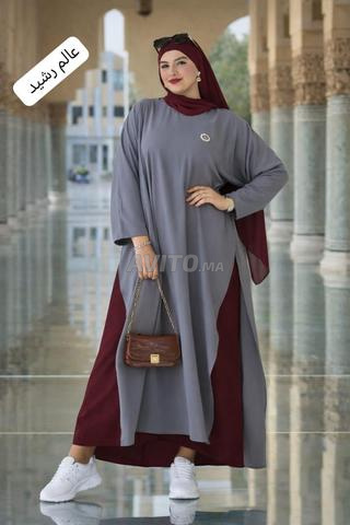 كسوة 3 قطع مخدومة بثوب كريب روزا  - 2