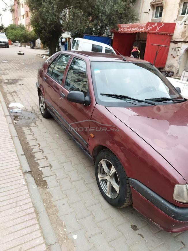 سيارة رونو 19 للبيع في حالة جيدة