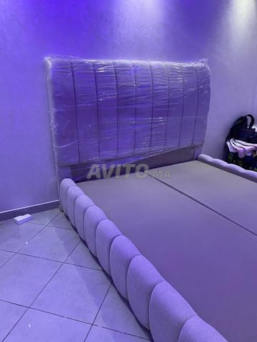 Le lit 160/200 disponible - 2
