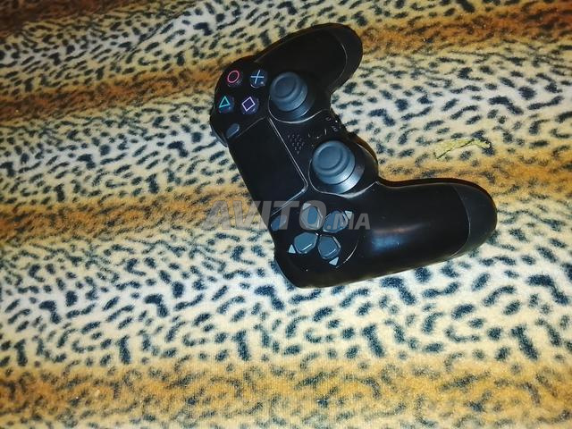 Manette PS4 de bonne qualité, imitation, en excellent état - 2
