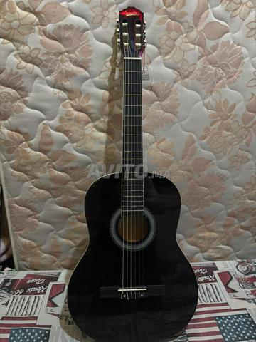Guitare, encore propre