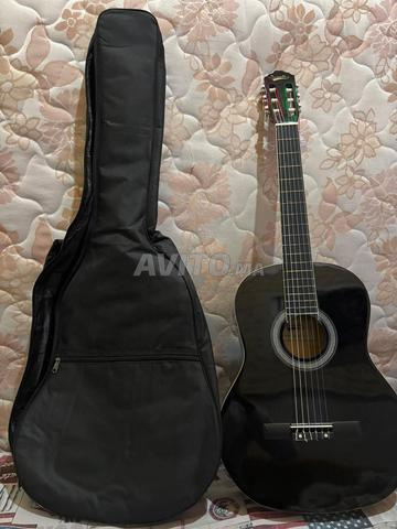 Guitare, encore propre - 2
