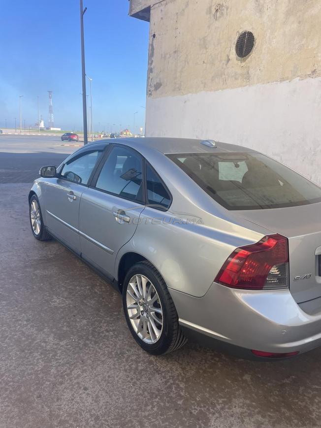 Volvo s40 model 2009 6 choval touts options 