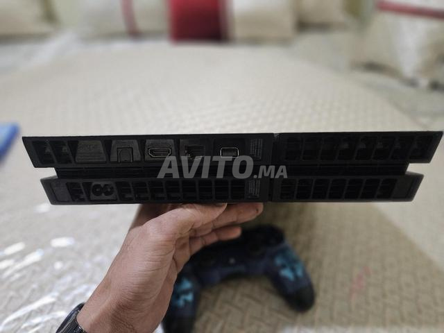 PS4 Fat flashée, comme neuve, jamais ouverte - 2