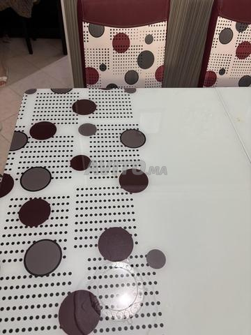 Table à manger extensible avec 6 chaises - 2