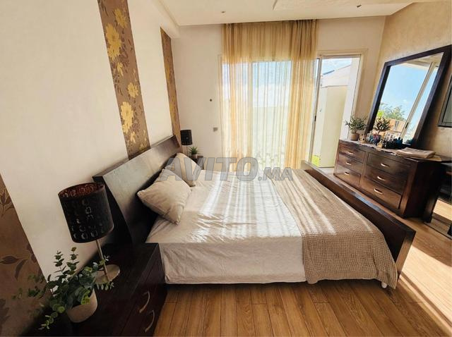 Chambre à coucher complète en bois noble