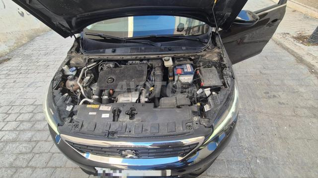 Peugeot 308 modèle 2020 en excellent état - 2